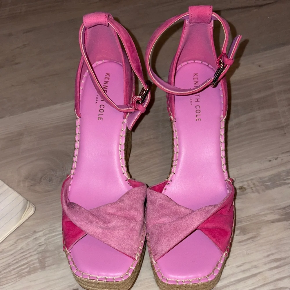 #184 Kenneth Cole Sol Espadrille Wedge Sandals high heel W sz 8 NWOT